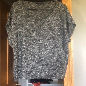 Thin sweater crop top